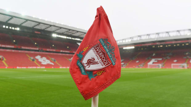 liverpool-flag-academy-ban.jpg